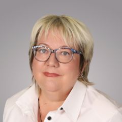 Логиновская Жанна