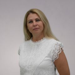 Брусенцева Лариса